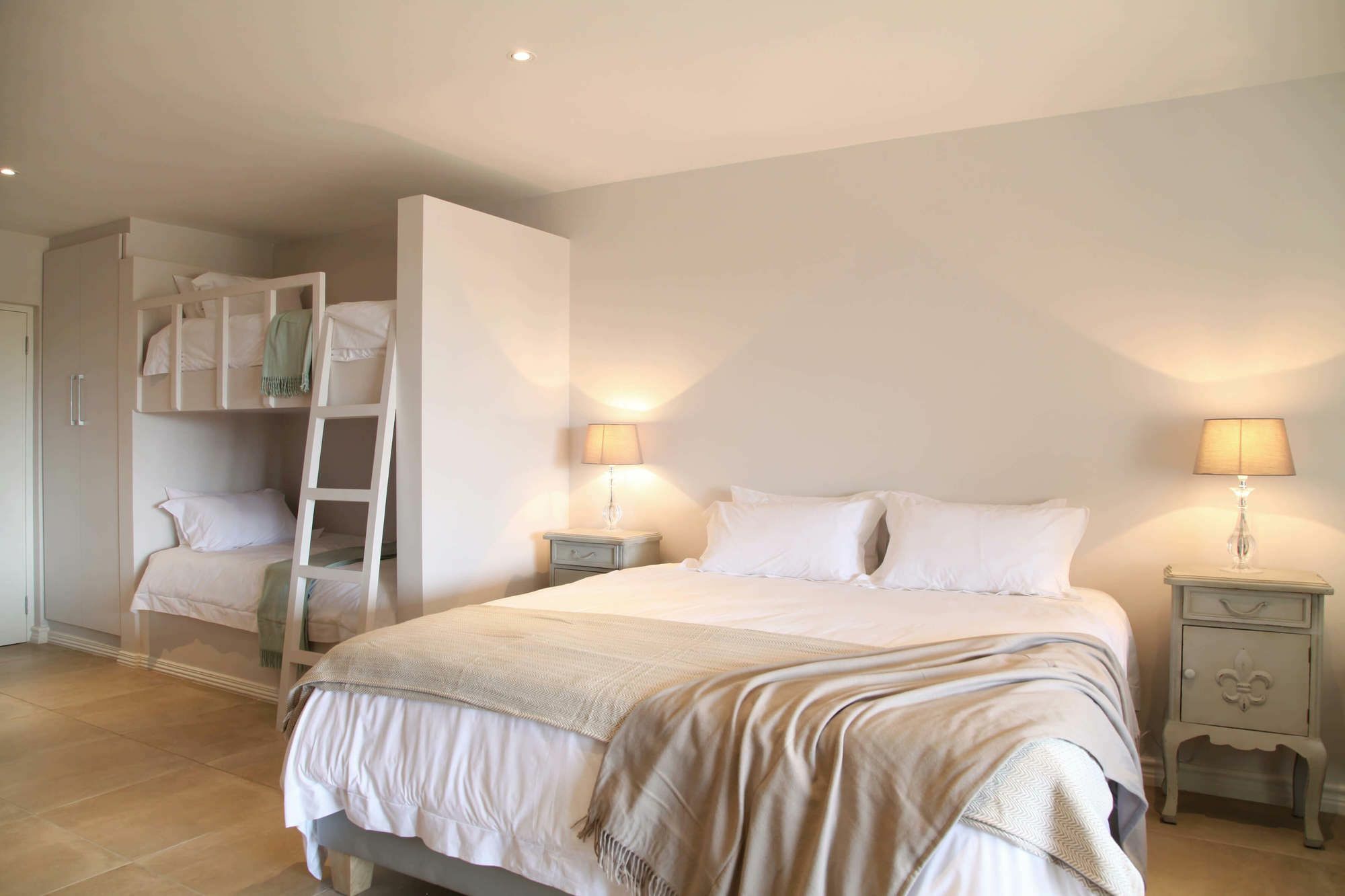 Sunrise Bay Self Catering Apartment Plettenberg Bay Exterior photo
